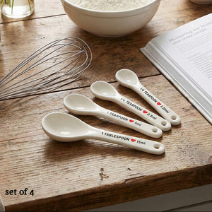 Lola Set of 4 Heart Design Measuring Spoons