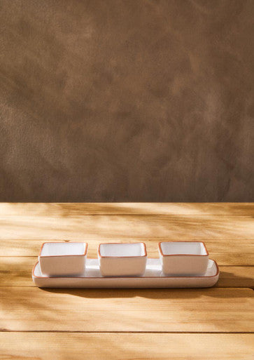 Calisto Terracotta Set Of 3 Dip Bowls With Tray In White