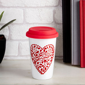 Heart Design Ceramic Reusable Mug with Silicone Lid | Taza