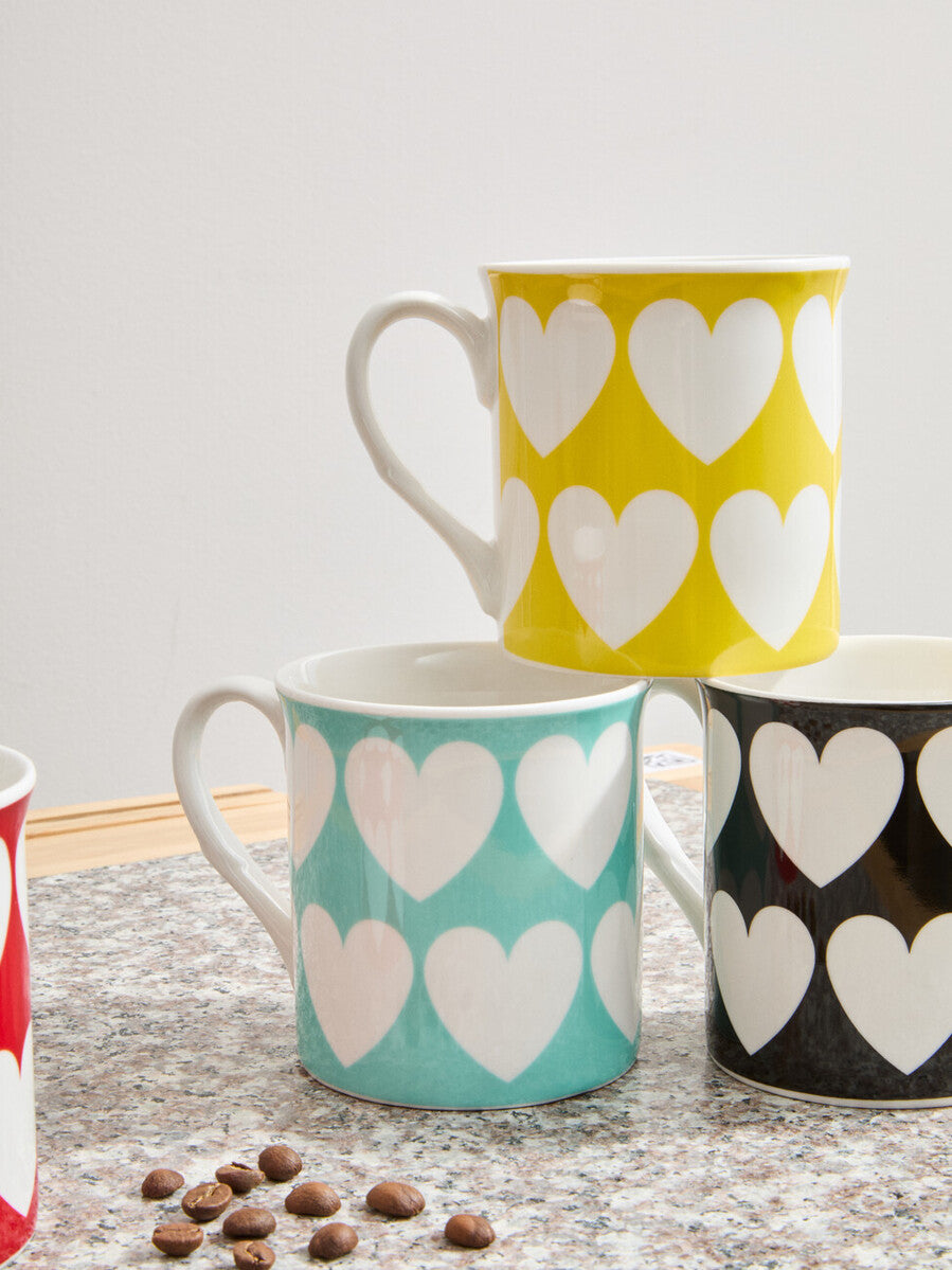 Set Of Four Heart Design Mugs