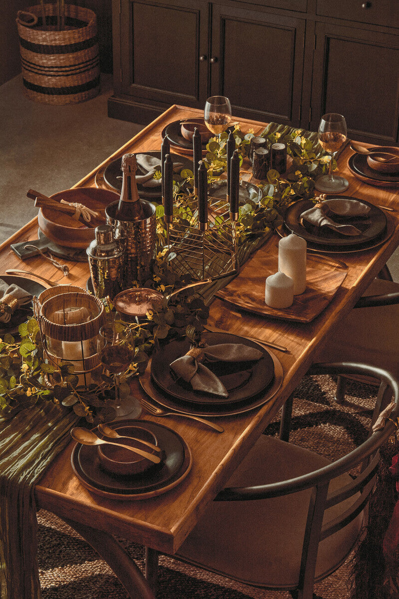 Hygge Black Stoneware Dinner Plate