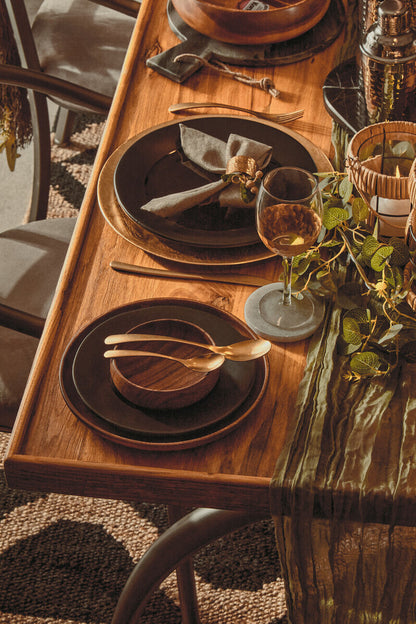 Hygge Black Stoneware Dinner Plate