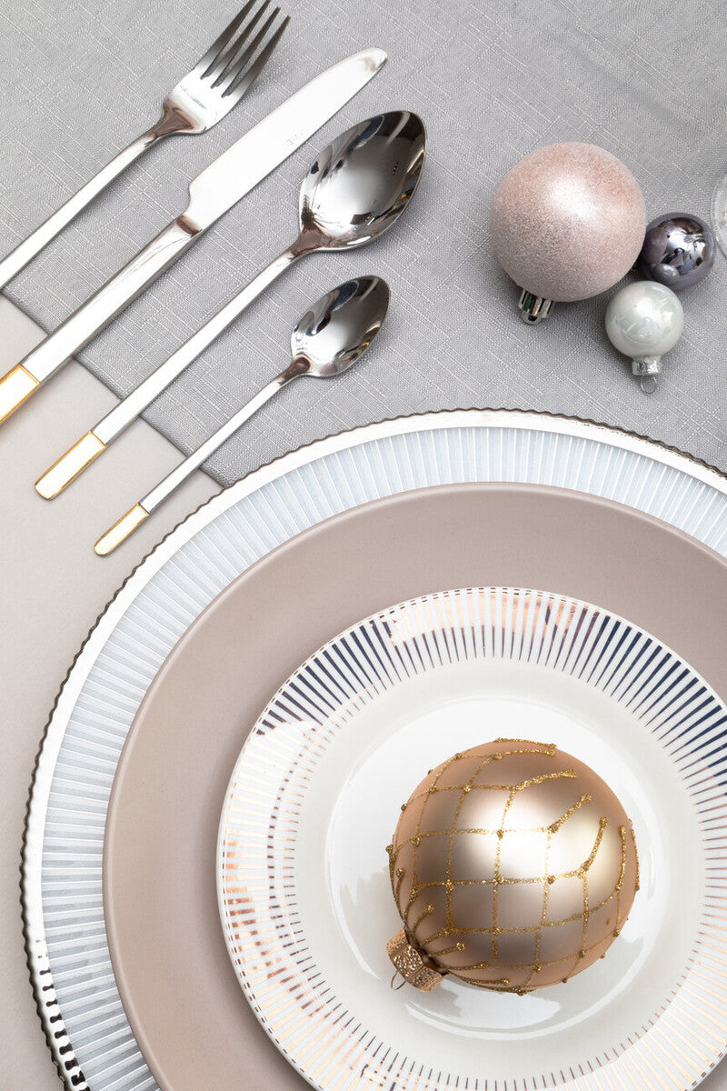 Avie Spoke 12 Piece Dinner Set