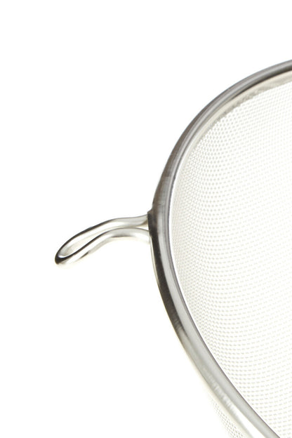 Zenigo Large Sieve With Wooden Handle