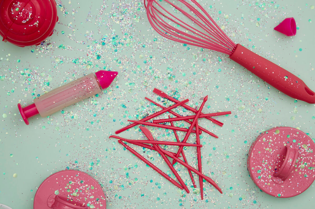 Hallie 14Pc Cake Decorating Modelling Tool Set