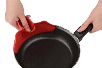 Hanson Red Grease Pouring Spout