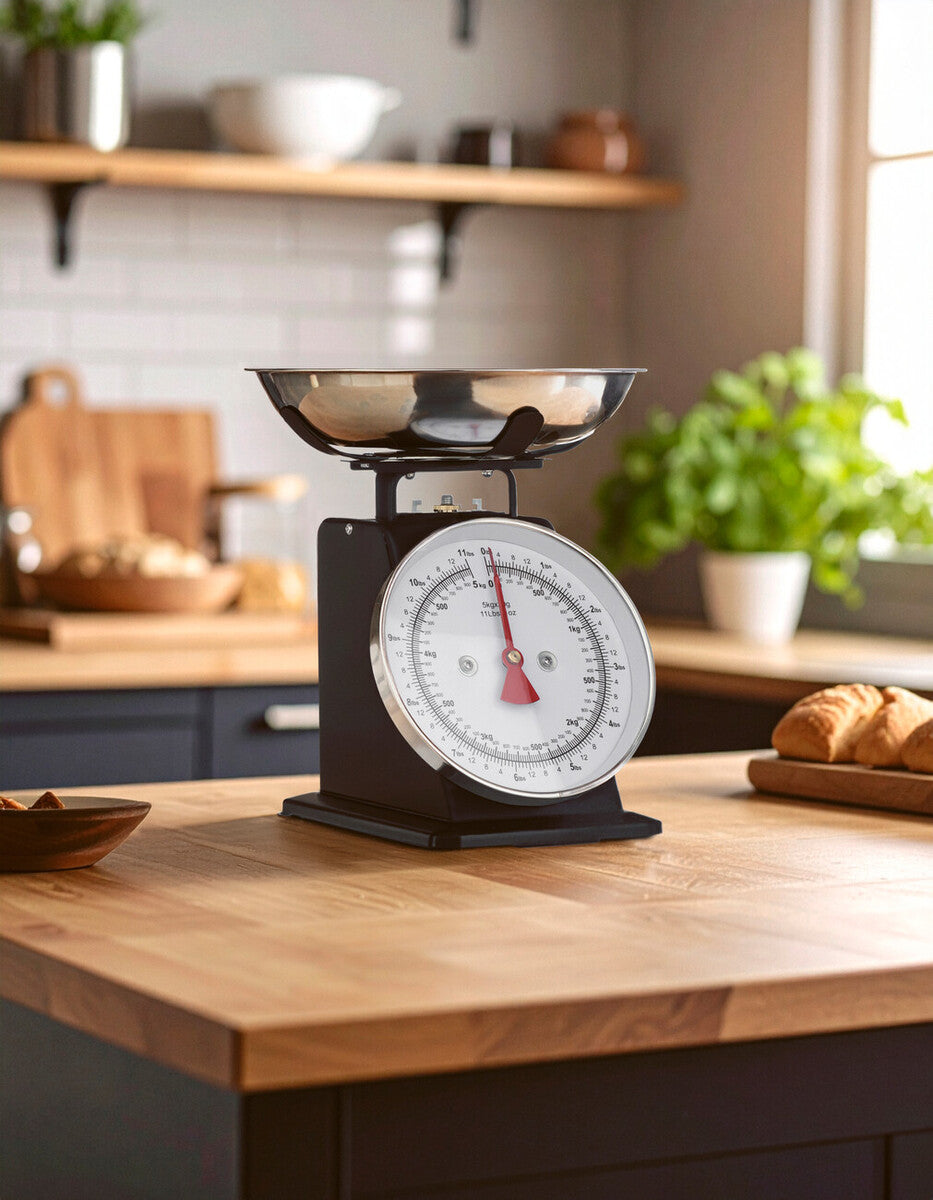 Olivier 5kg Matt Black Retro Kitchen Scale