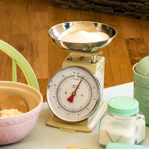 5Kg Cream Retro Kitchen Scale | Olivier