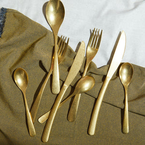 16 Piece Antique Gold Finish Cutlery Set | Avie