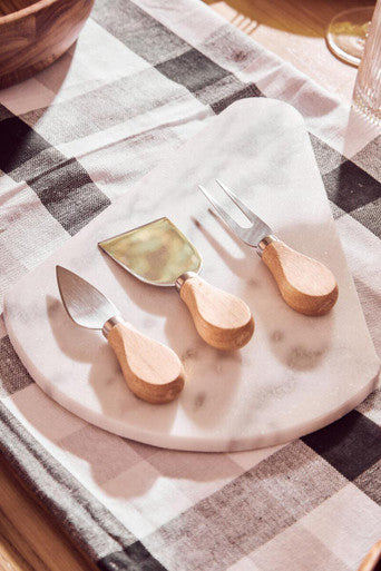 Kindia White Fan Shaped Marble Cheese Board With 3 Knives