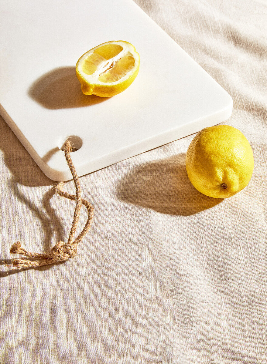 Kindia White Marble Chopping and Serving Board with Hanging Loop - Image 7