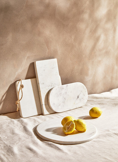 Kindia Round White Marble Chopping and Serving Board