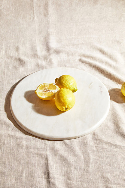 Kindia Round White Marble Chopping and Serving Board