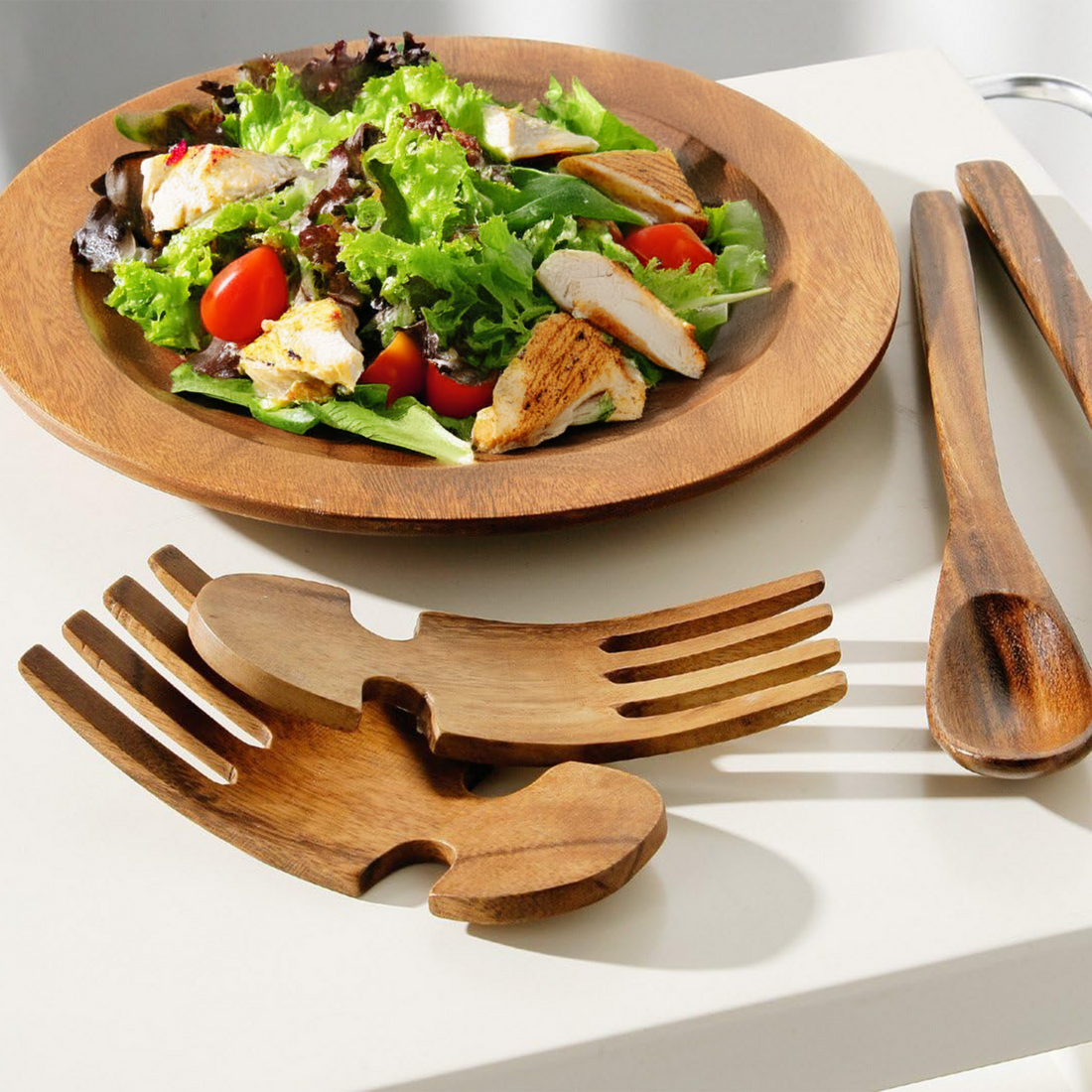 Kora Acacia Salad Hand Servers