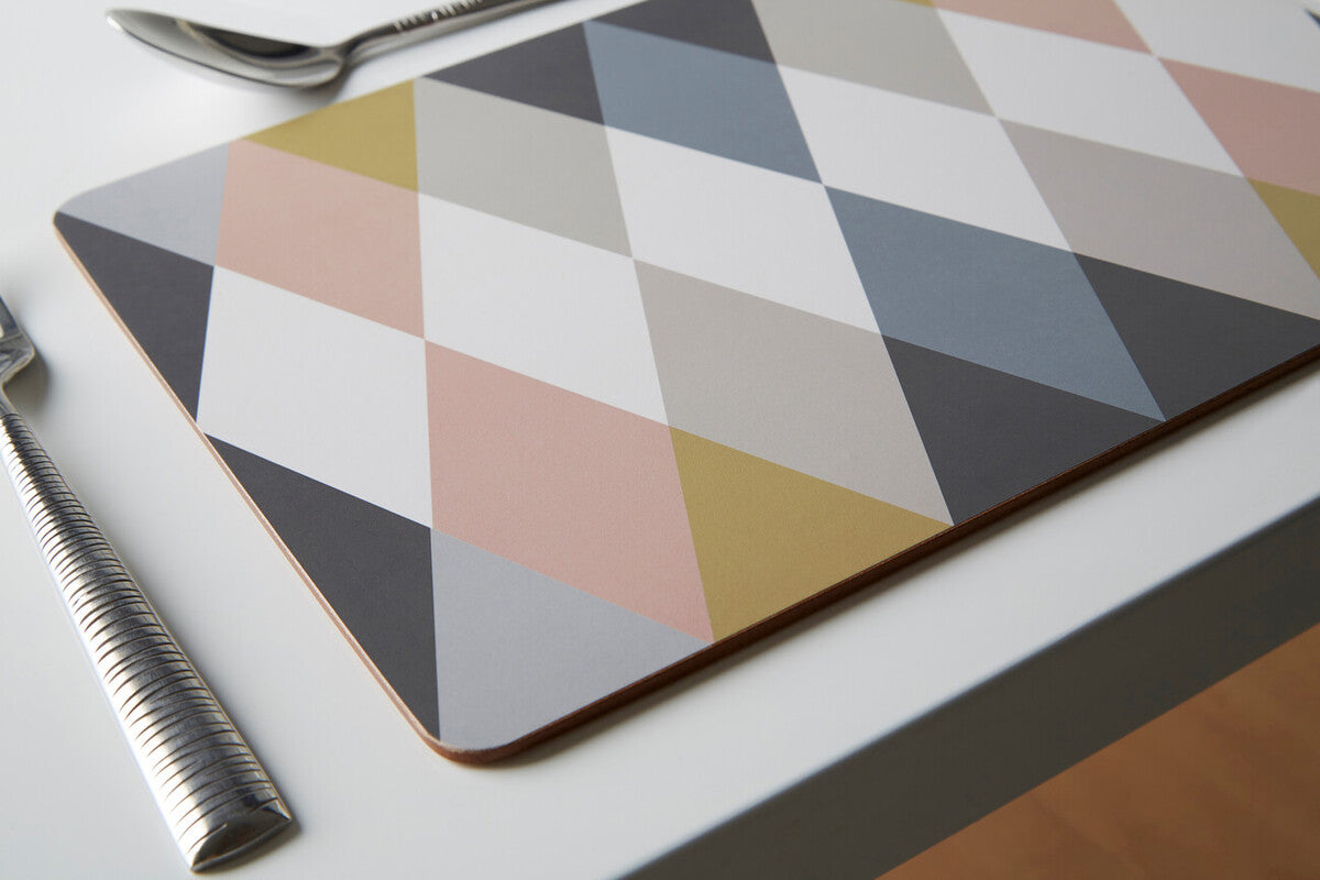 Cirque Harlequin Set Of Four Placemats
