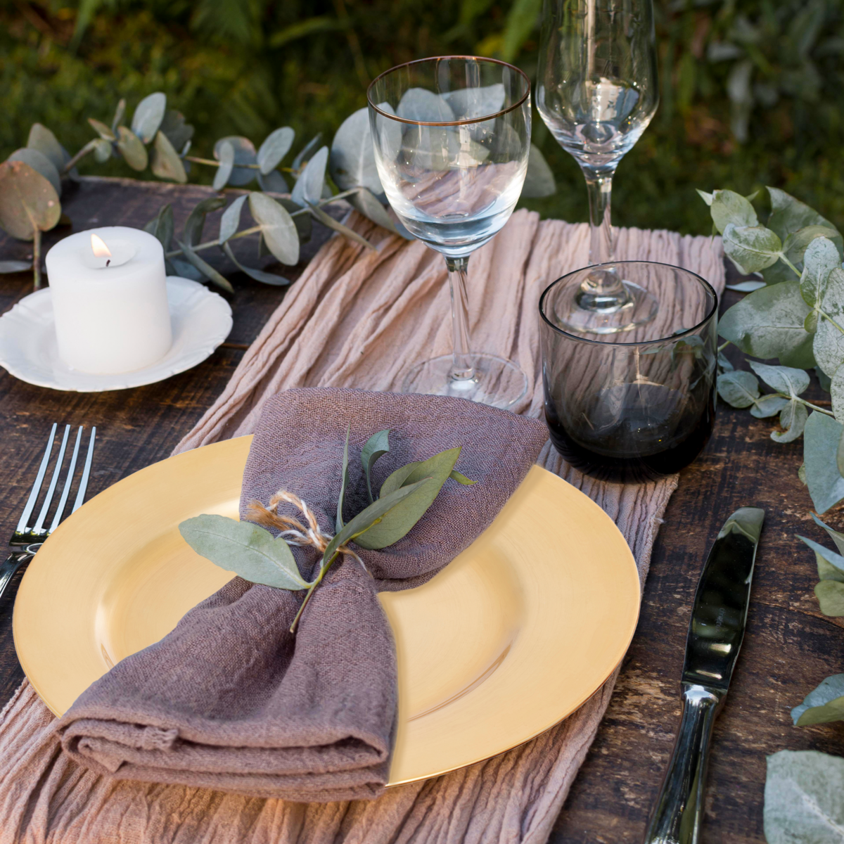 33cm Dia Flat Gold Decorative Charger Plate