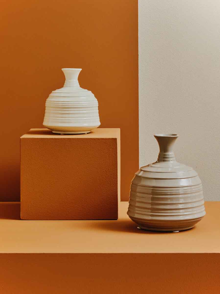 Dusk Cream Small Ribbed Ceramic Vase