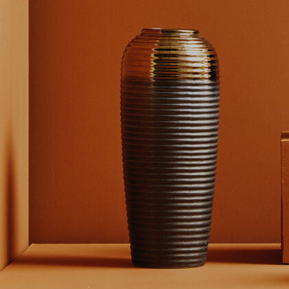 Zamak Large Ceramic Vase - image 1