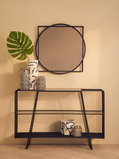 Sorrell Black And White Large Planter