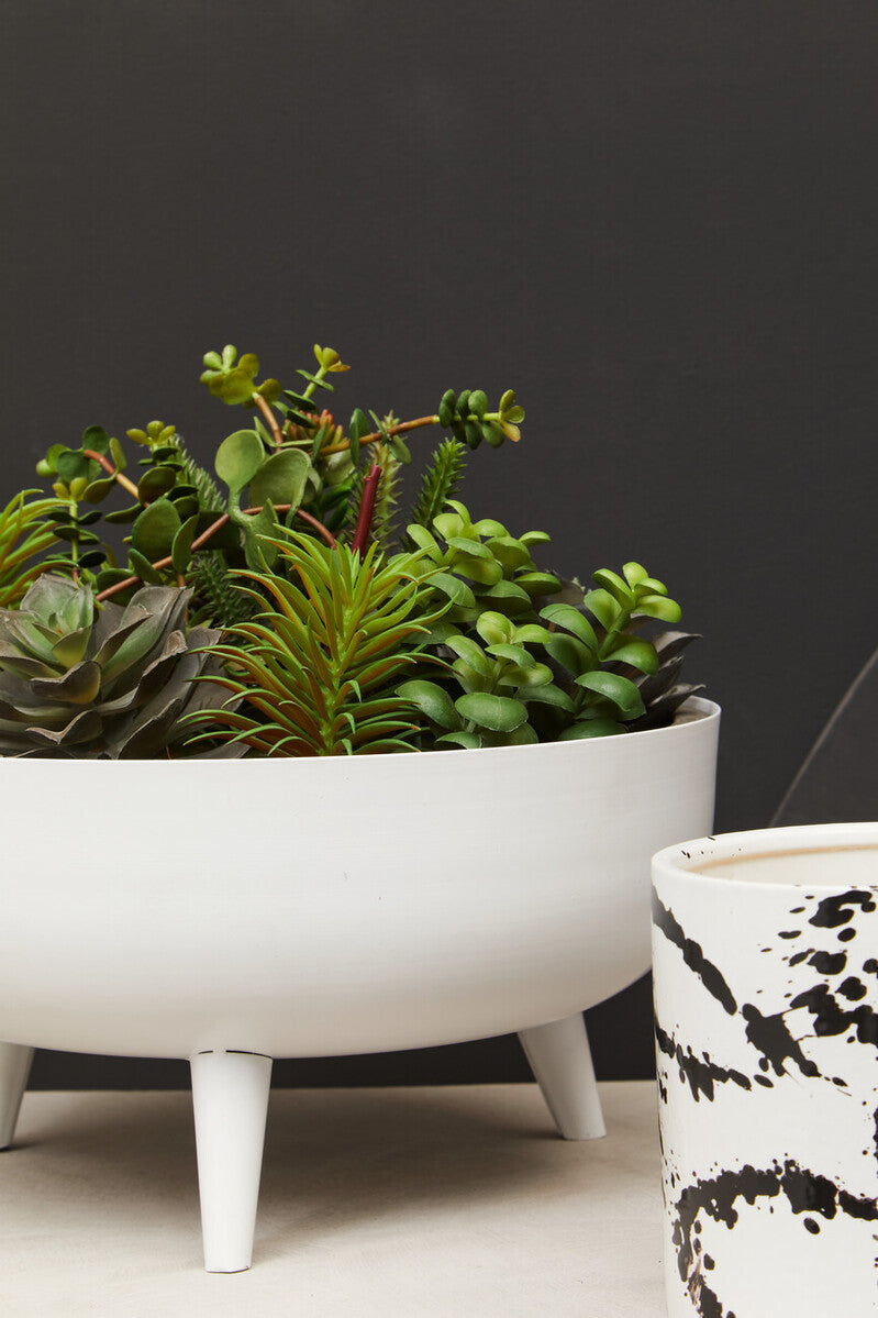 Alina White Planter