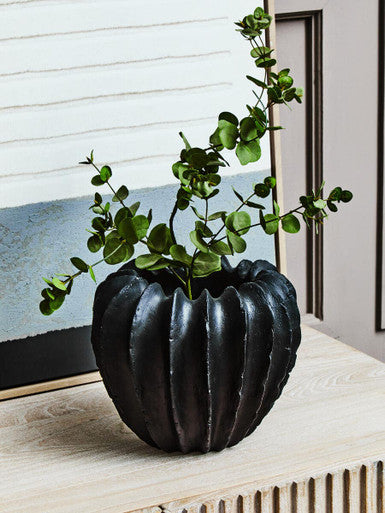 Broc Black Vase