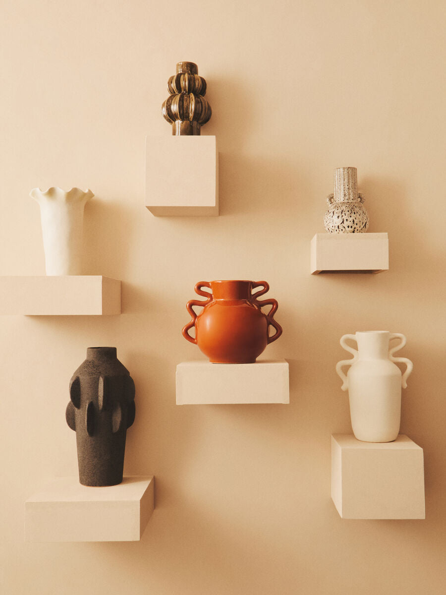 Calcita Small Speckled Brown Vase