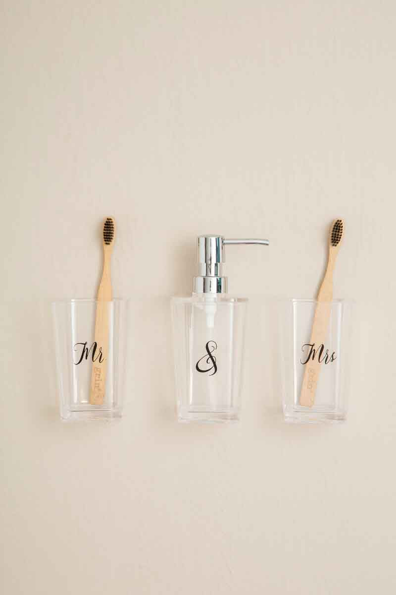 Set Of Four Mr And Mrs Bath Set.