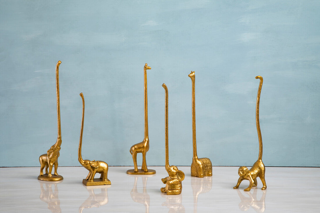 Fauna Gold Finish Elephant Toilet Roll Holder With Square Base - Image 4