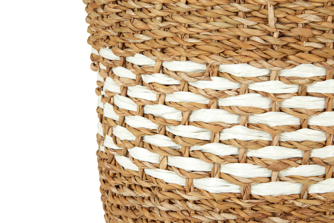 Lidi Set of Two Round Seagrass Baskets With Handles - Image 3