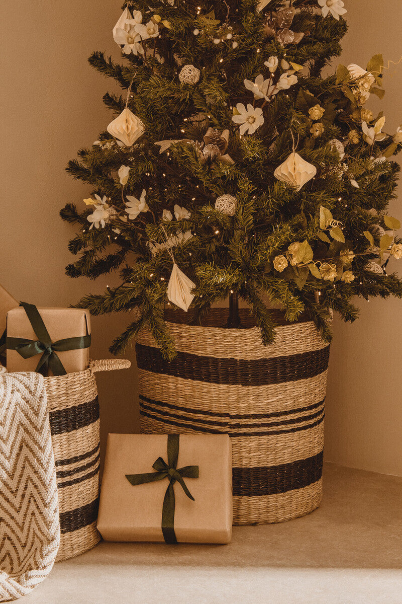 Arles Set of 2 Seagrass Baskets with Black Stripes