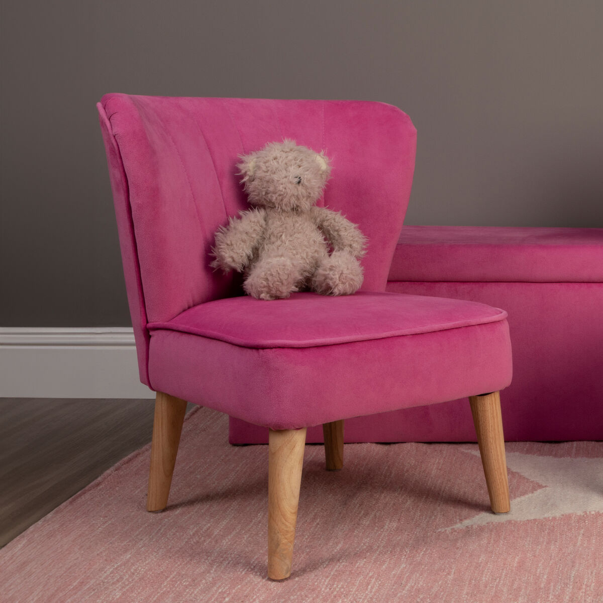 Mia Pink Velvet Kids Chair