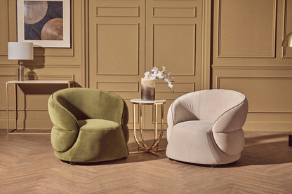 Sellis Clear Glass And Brass Finish Metal Table Lamp