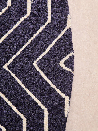 Bosie Moyo Blue And White Round Rug