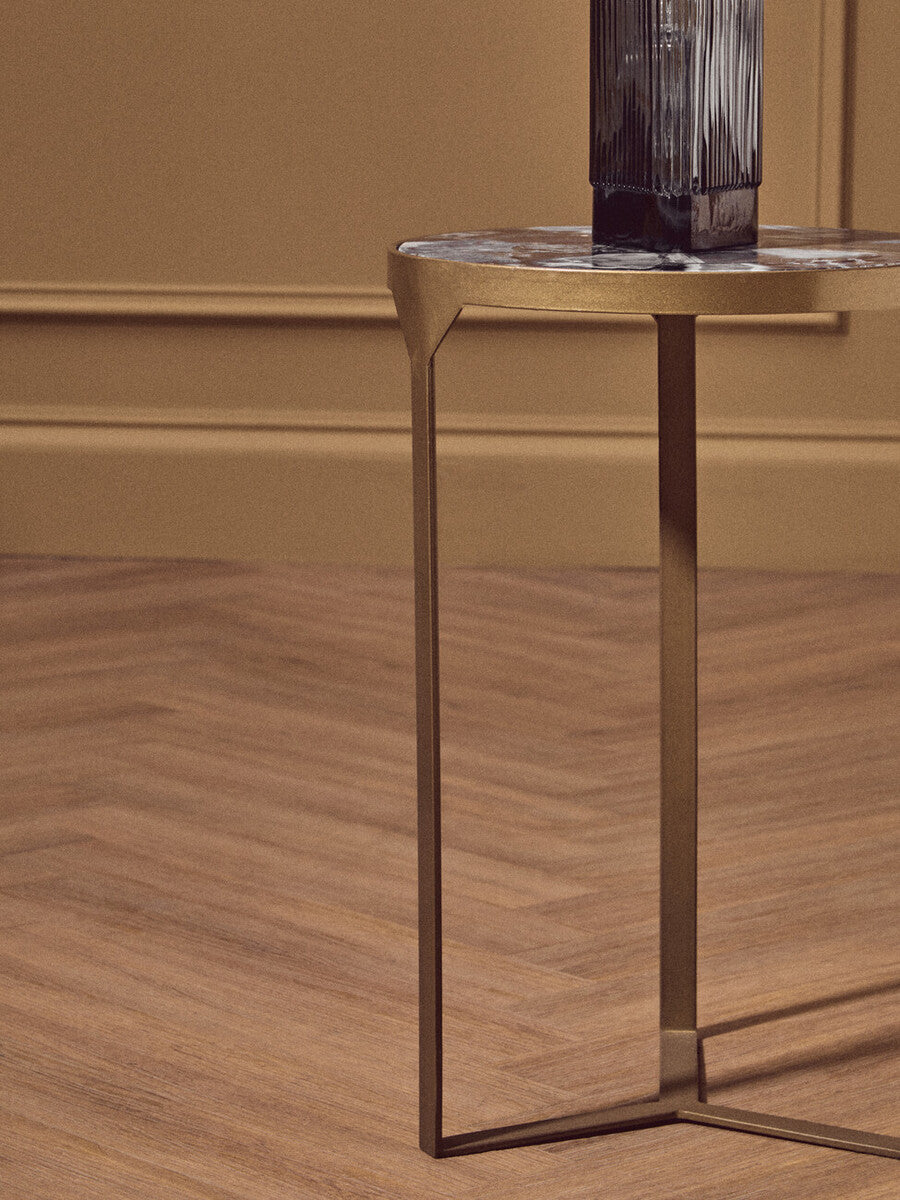 Vizzini Round Agate Side Table