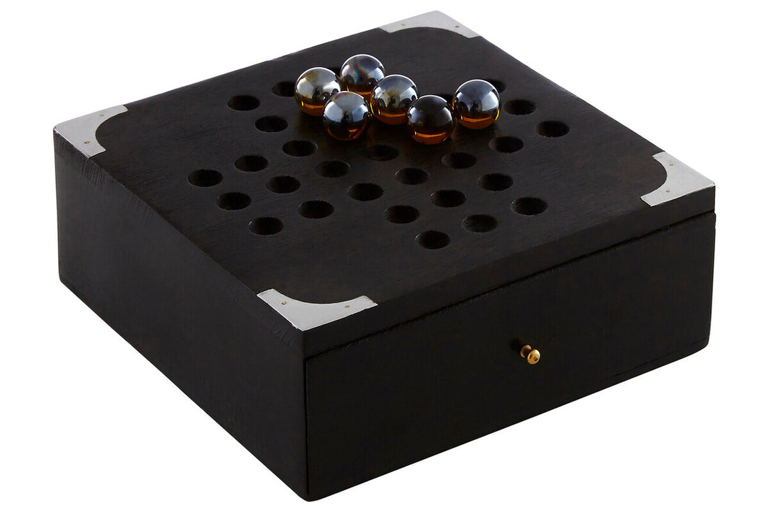 Churchill Games Black Sheesham Wood Solitaire Games Box - Image 4