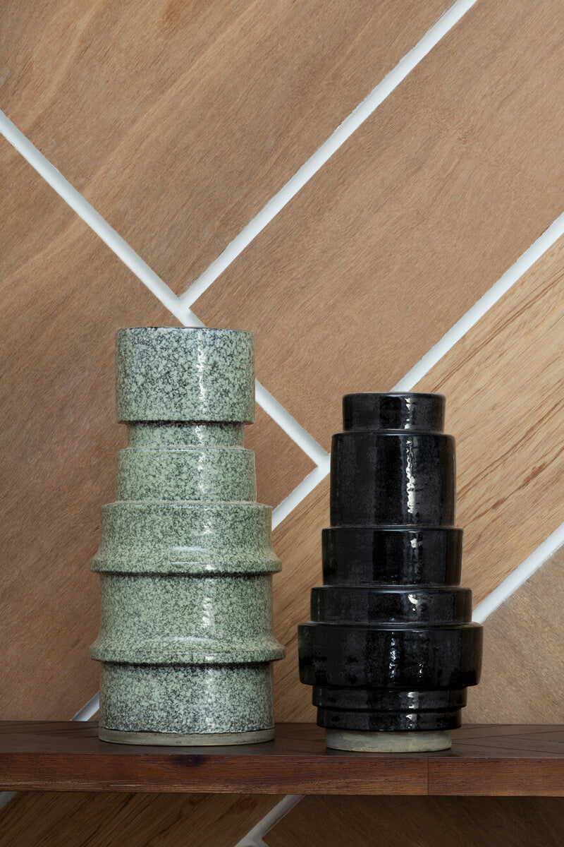 Kaga Grey Speckled Earthenware Vase - Image 6