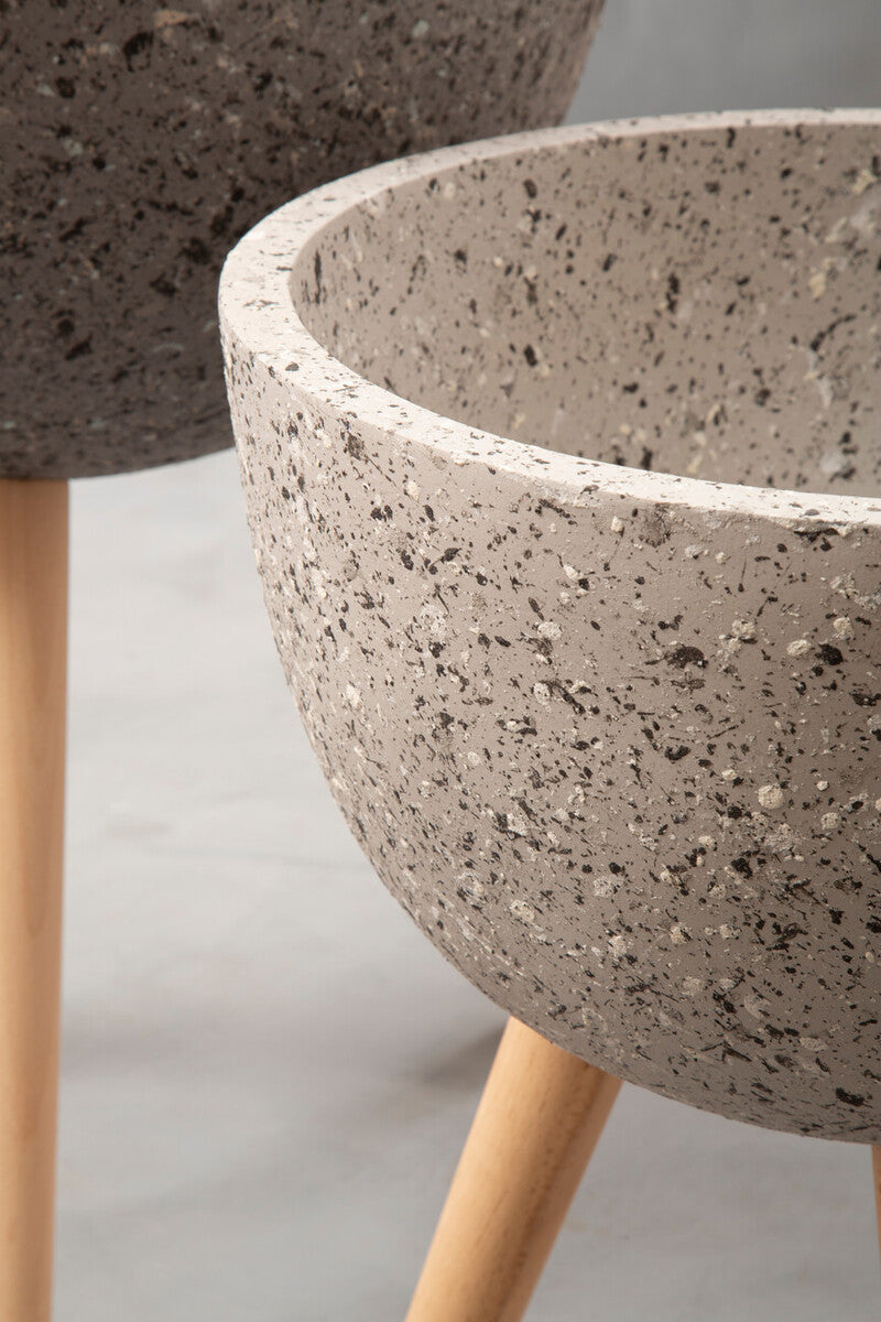 Darnell Medium Grey Speckled Planter