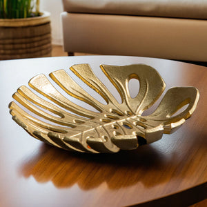 Prato Monstera Small Gold Finish Leaf Dish
