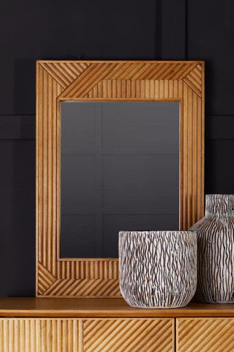 Arid Earthenware Planter