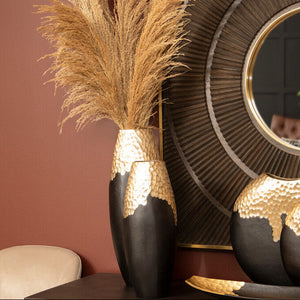 Daito Small Black and Gold Vase