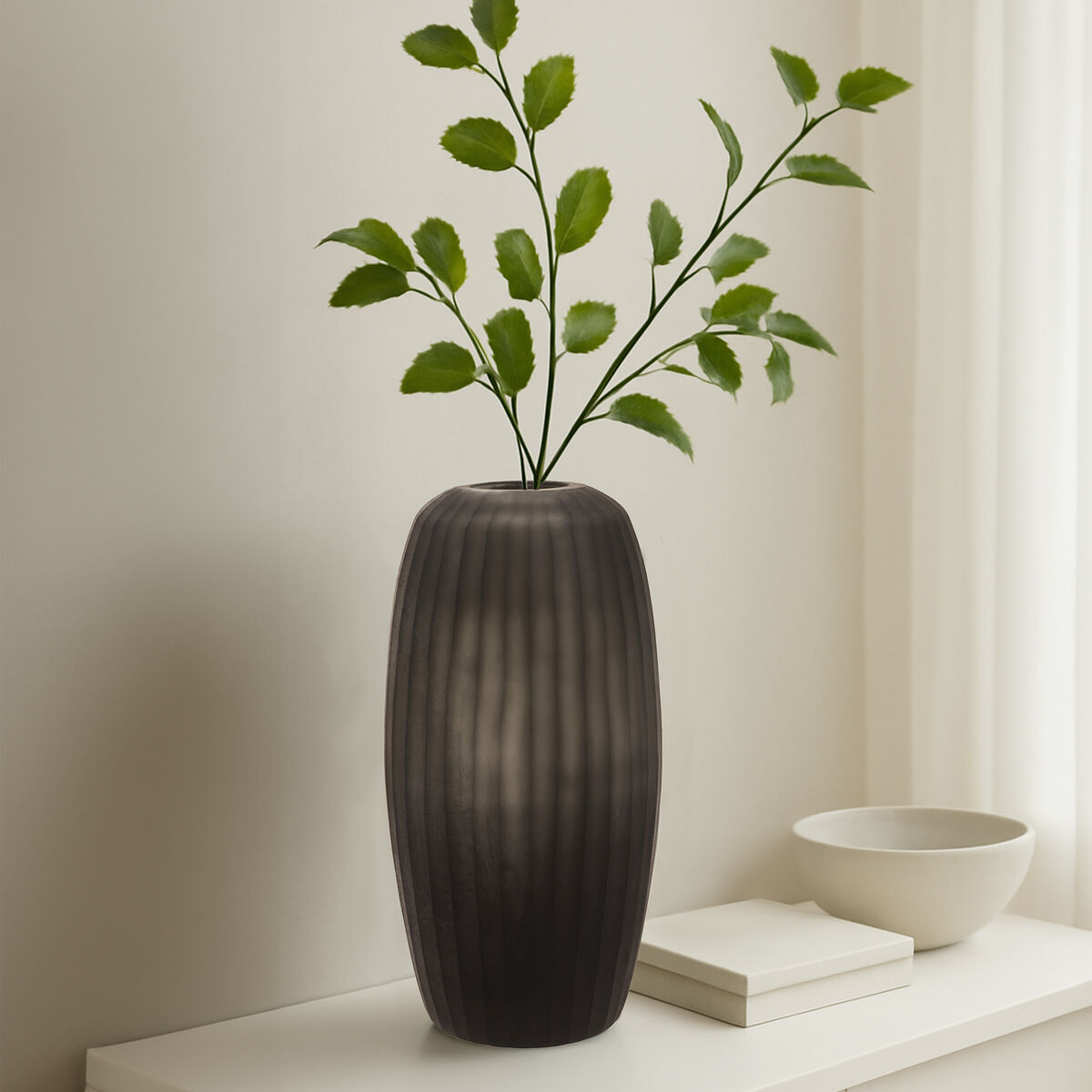Hessa Small Dark Grey Glass Vase