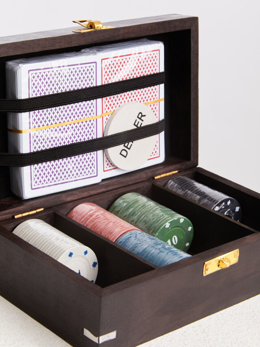 Churchill Games Black Sheesham Wood Poker Set - Image 9