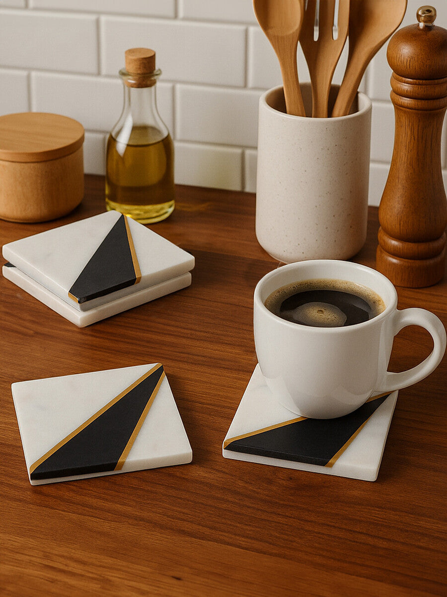 Omari Set of 4 White And Black Marble Coasters