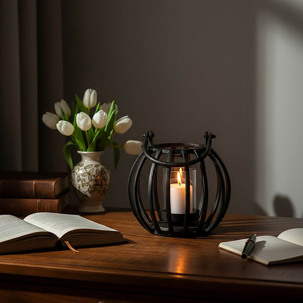 Aura Small Matte Black Finish Lantern