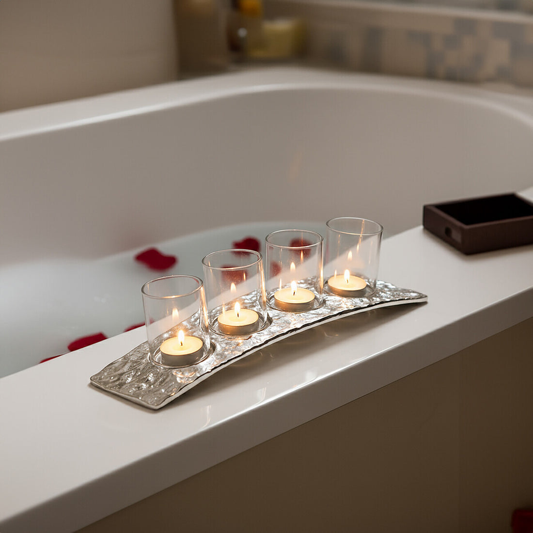 Akola Curved 4 Tealight Holder in Silver - Image 3