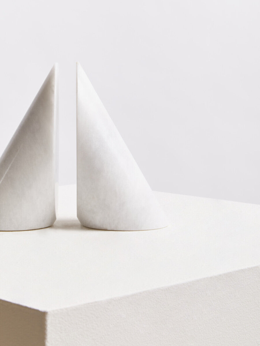 Salmo Set Of Two White Marble Bookends