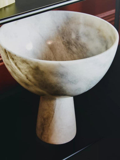 Salmo Large White Marble Pedestal Bowl