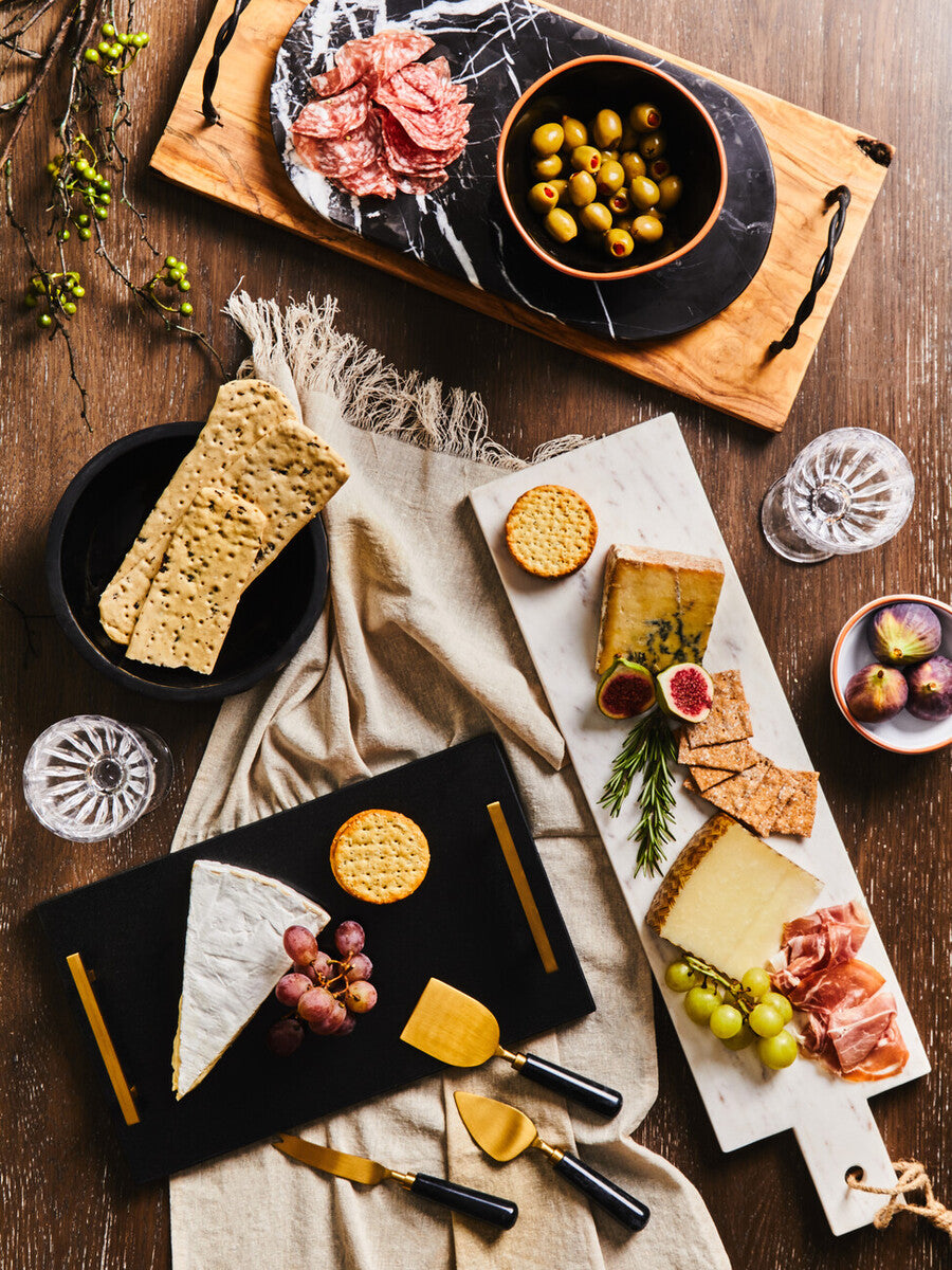 Salmo Oval Black Marble Serving Board