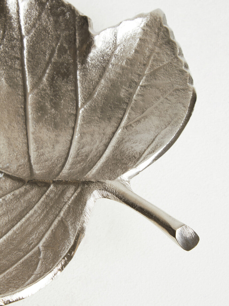 Prato Silver Finish Leaf Dish