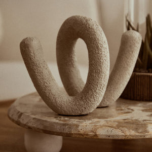 Dunas Small Textured White Loop Sculpture
